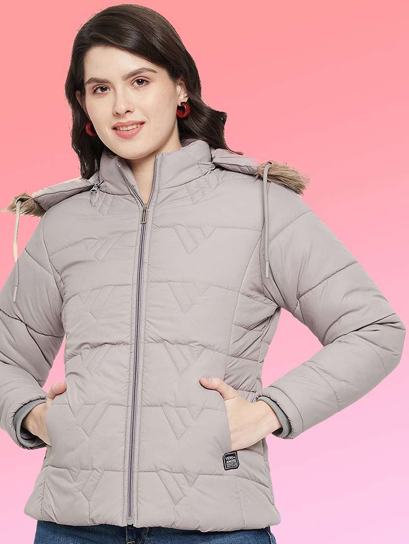 women long sleeve hooded quilted jacket