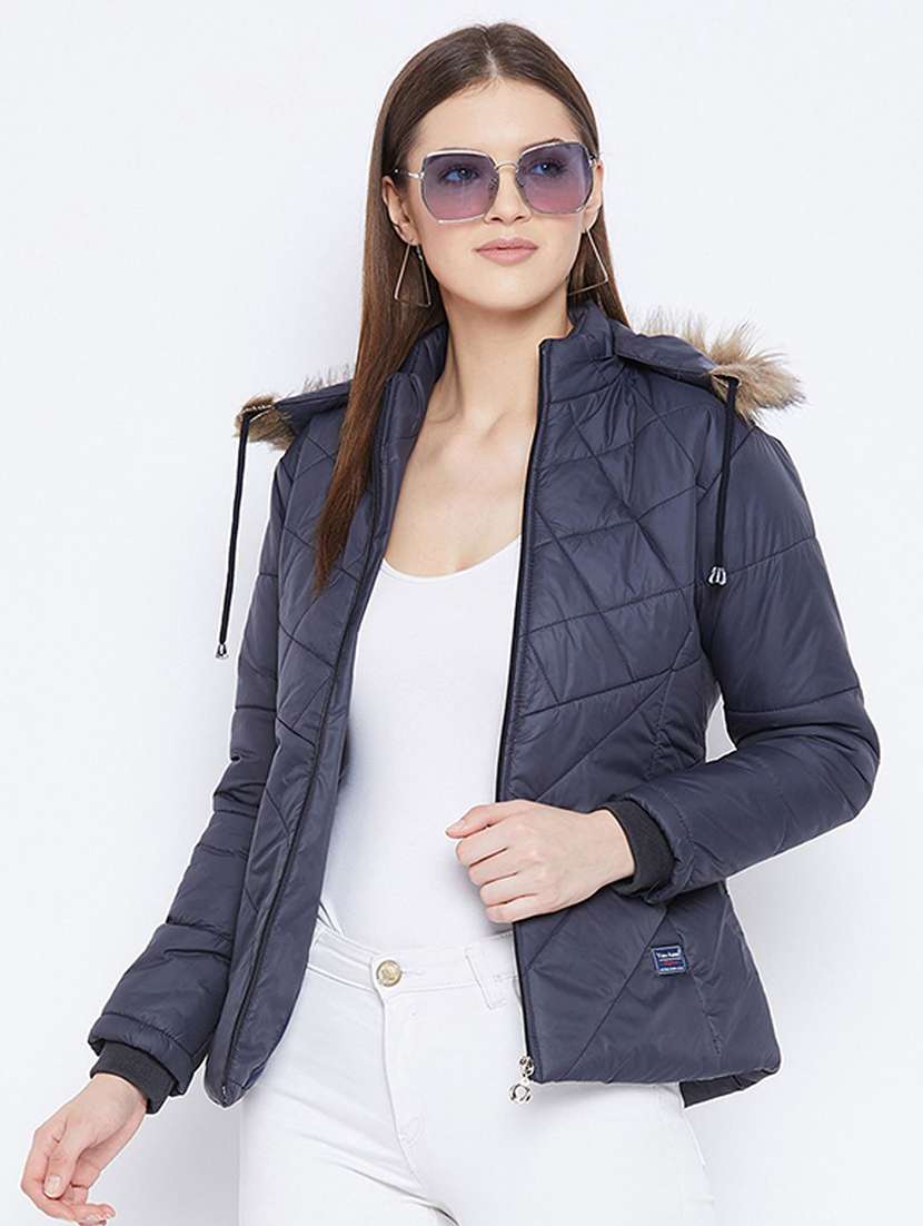 women solid long sleeve hooded quilted jacket