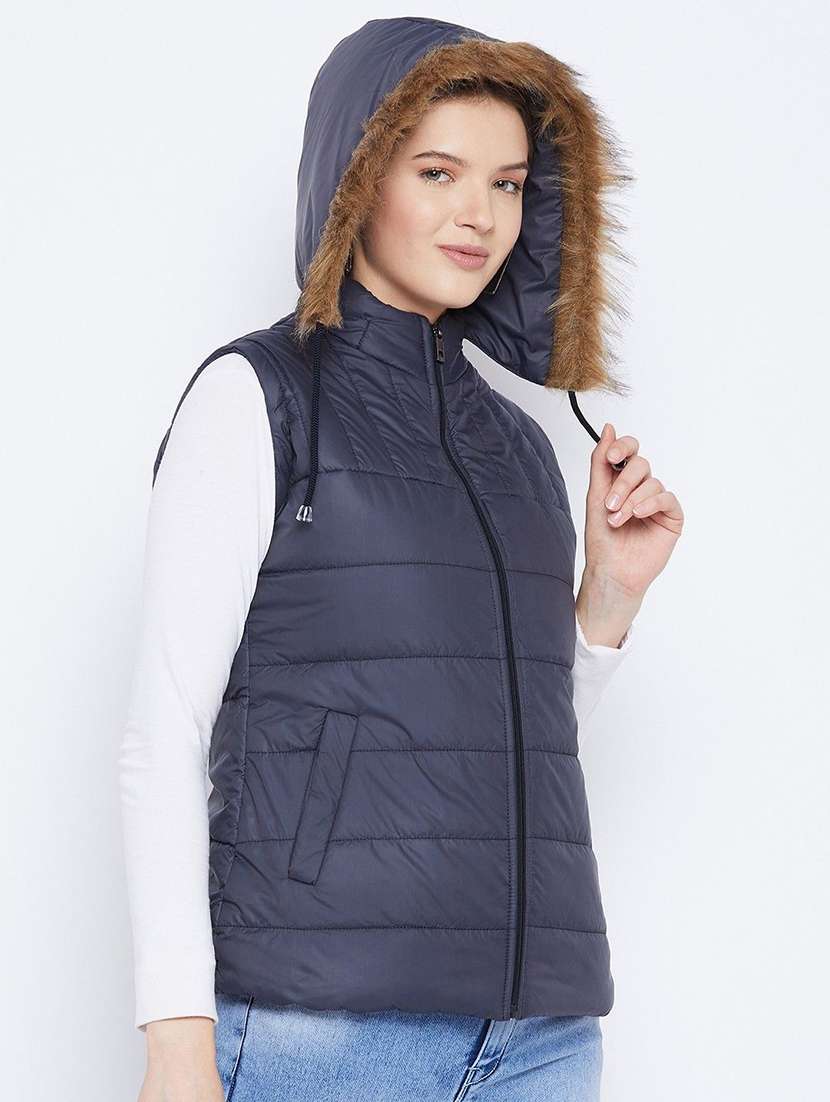 girls sleeveless hooded quilted jacket