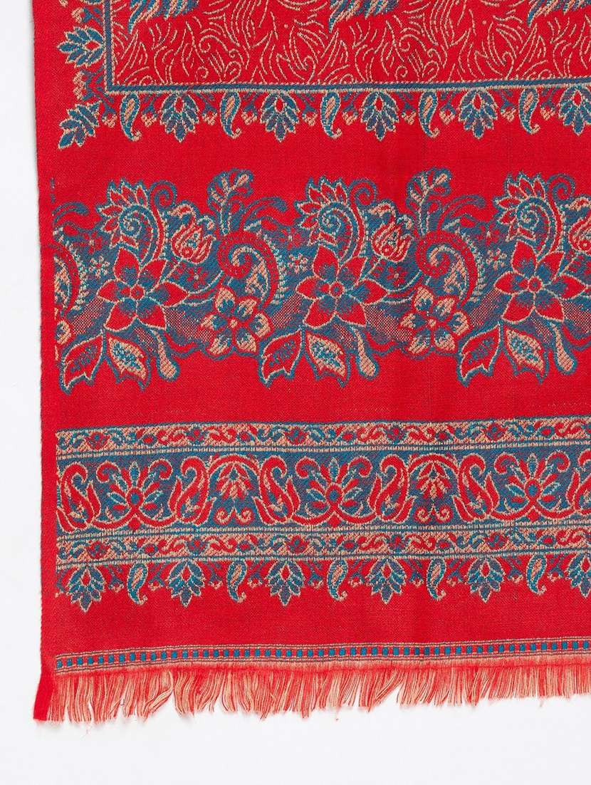 women self designed woolen shawl - 22263878 -  Standard Image - 3