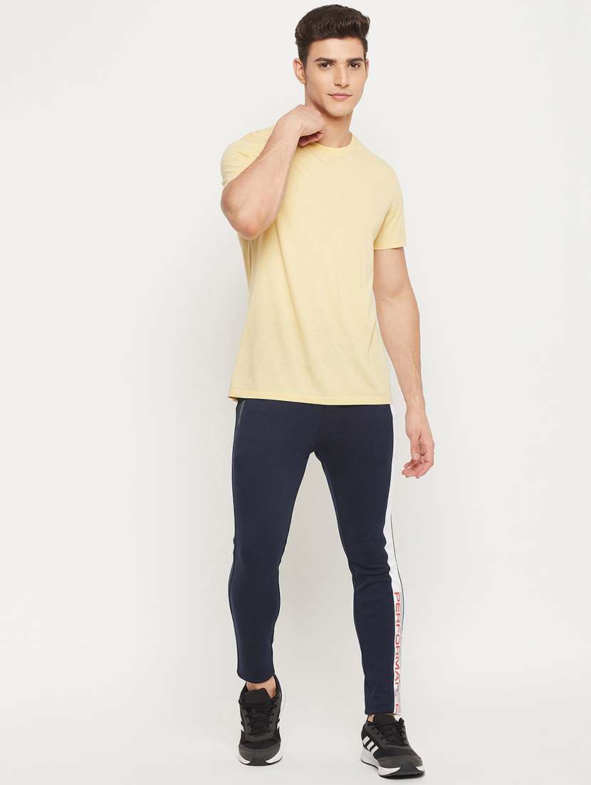 men tapered mid rise slim fit track pant - 22264030 -  Standard Image - 3