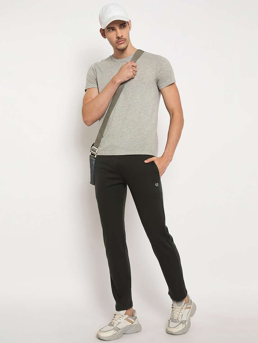 men solid mid rise slim fit track pant - 22264050 -  Standard Image - 3