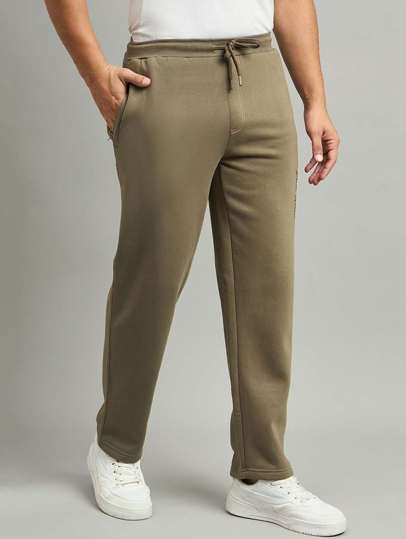 men solid mid rise regular fit track pant
