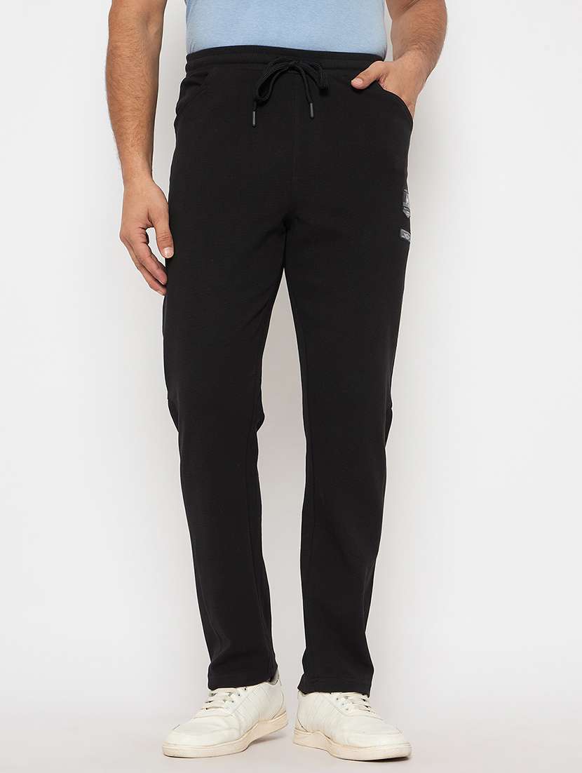 men solid mid rise regular fit track pant