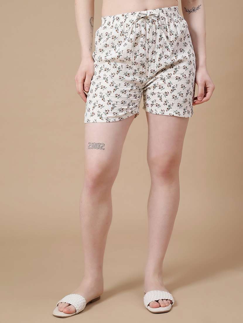 off white cotton regular shorts