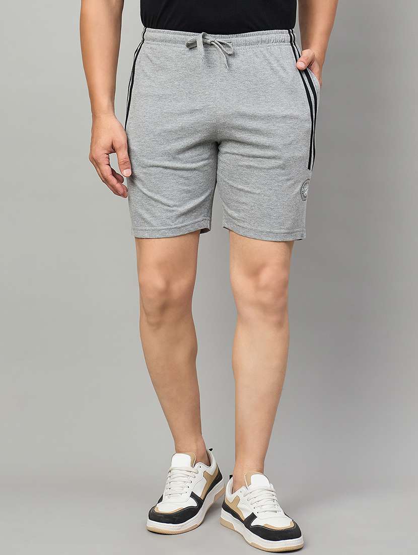 men side taped mid rise regular fit shorts
