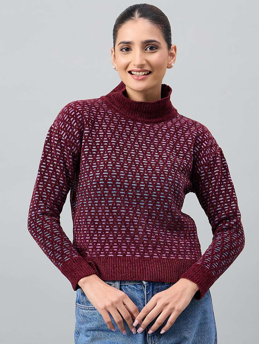 women self designed long sleeve pullover