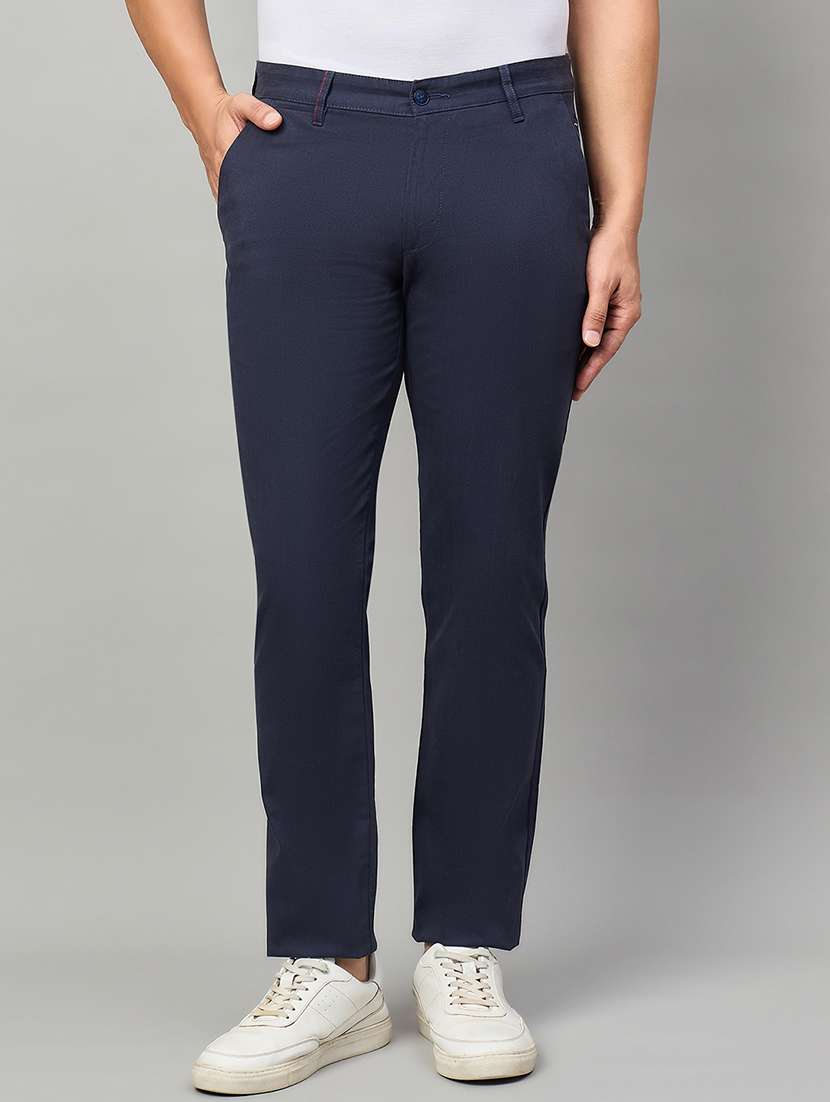men solid mid rise chinos casual trouser