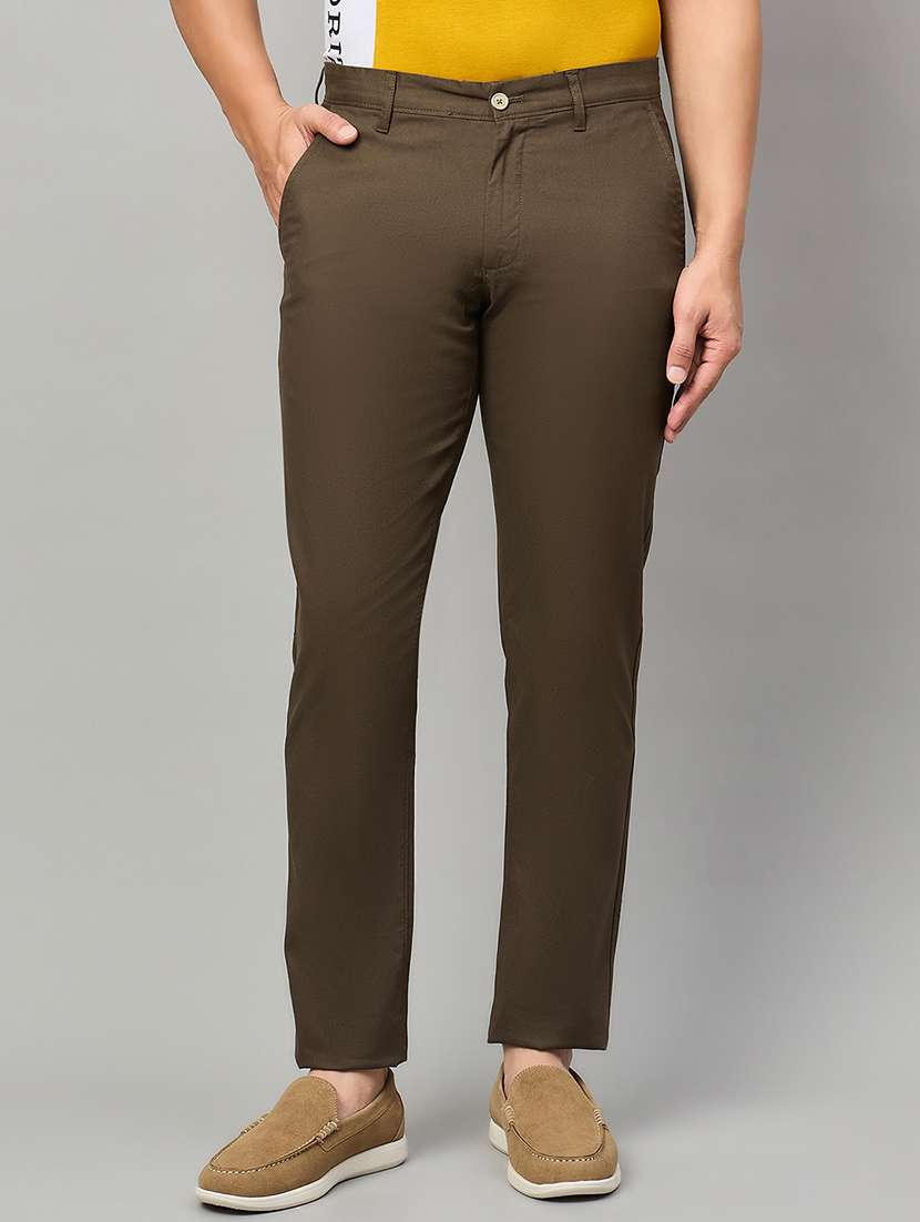 men solid mid rise chinos casual trouser