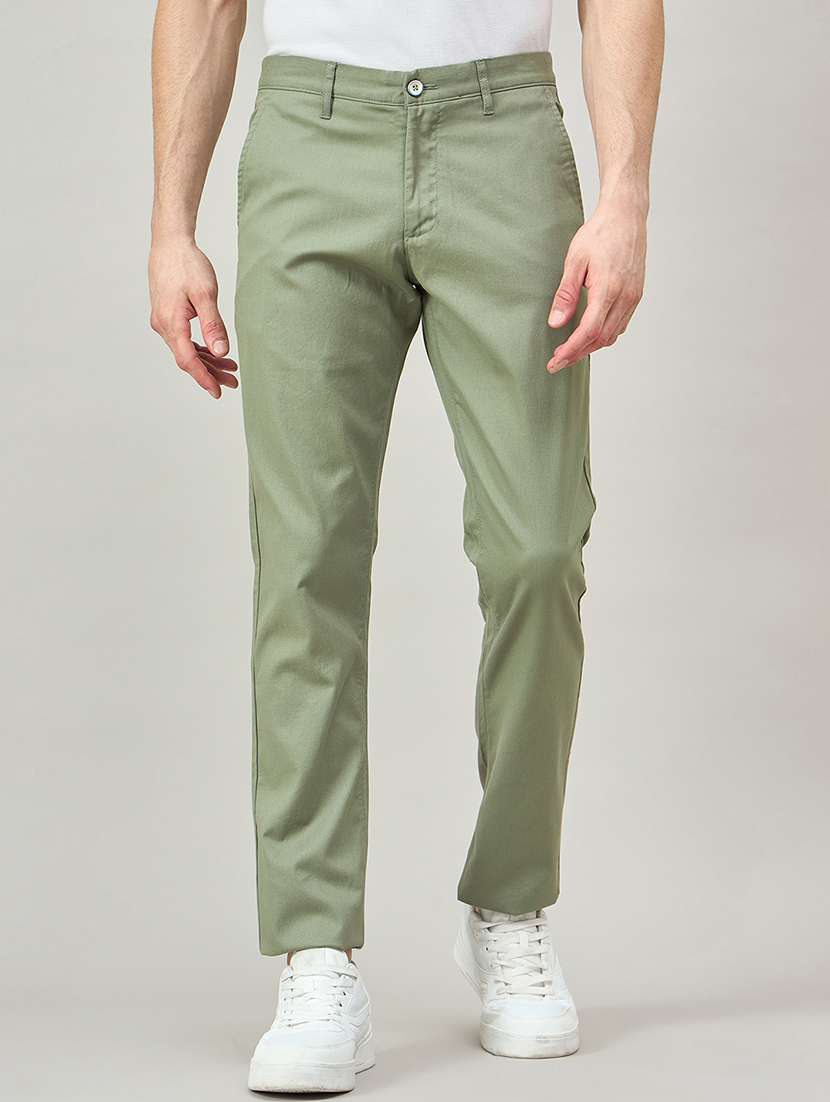 men solid mid rise chinos casual trouser