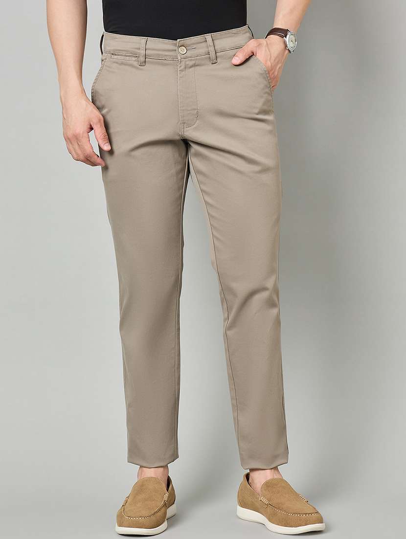 men solid mid rise chinos casual trouser