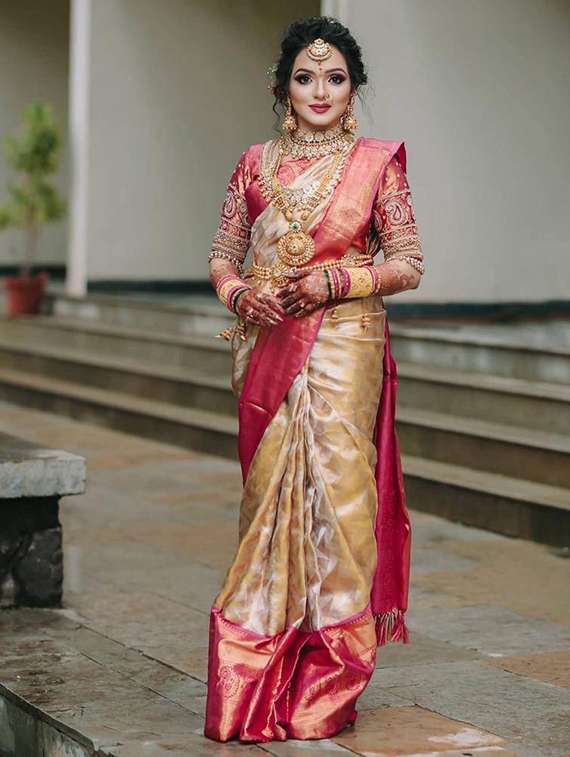 women self design kanjivaram saree with blouse