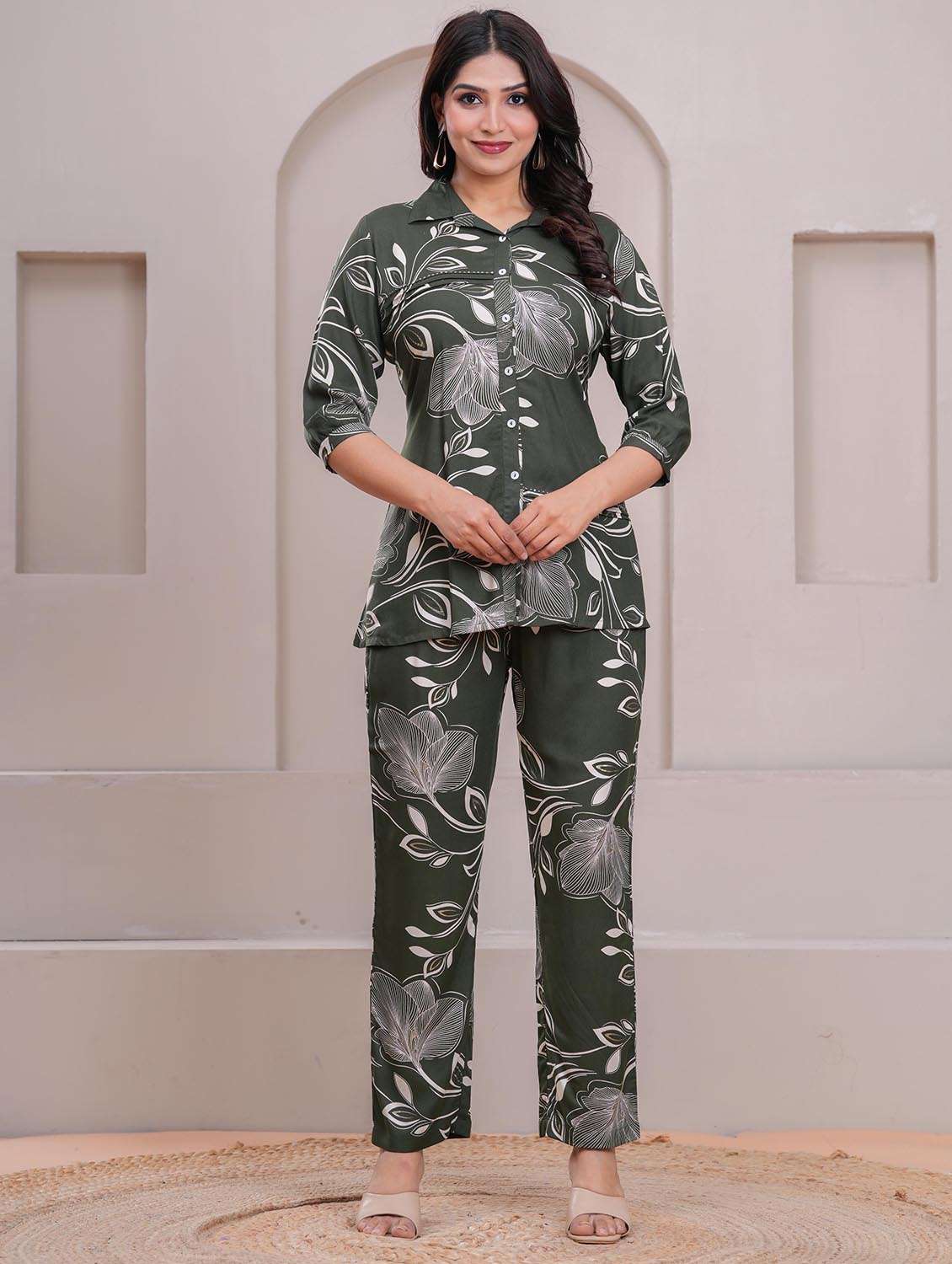 women floral three quarter sleeve shirt & trouser co-ord set
