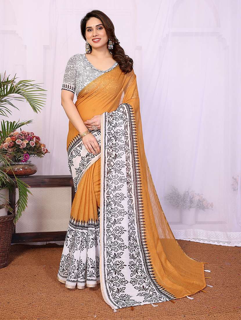 women printed casual wear saree with blouse