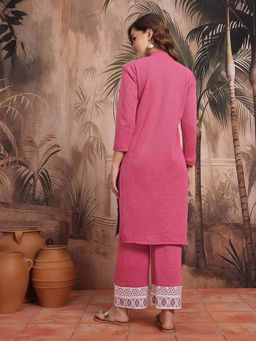 women self design long sleeve kurta pant set - 22265795 -  Standard Image - 3