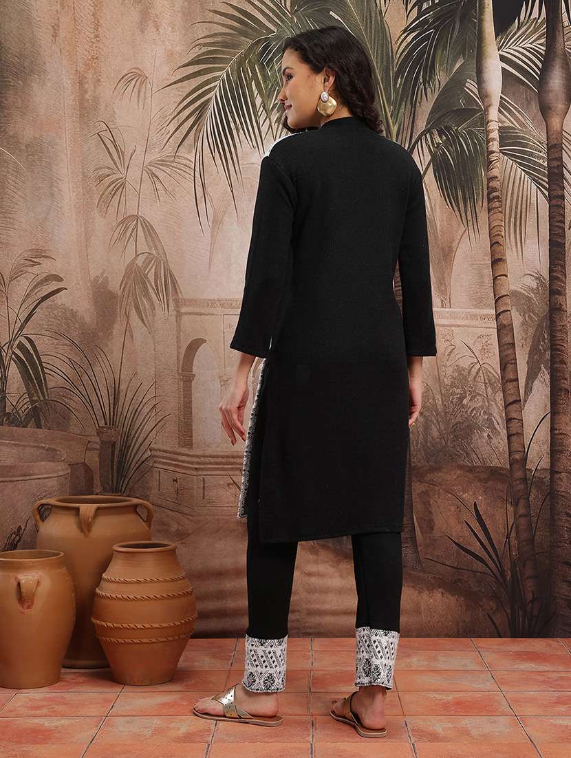 women self design long sleeve kurta pant set - 22265803 -  Standard Image - 3