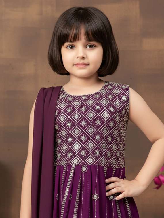 girls embroidered kurta and pant set with dupatta - 22265852 -  Standard Image - 3