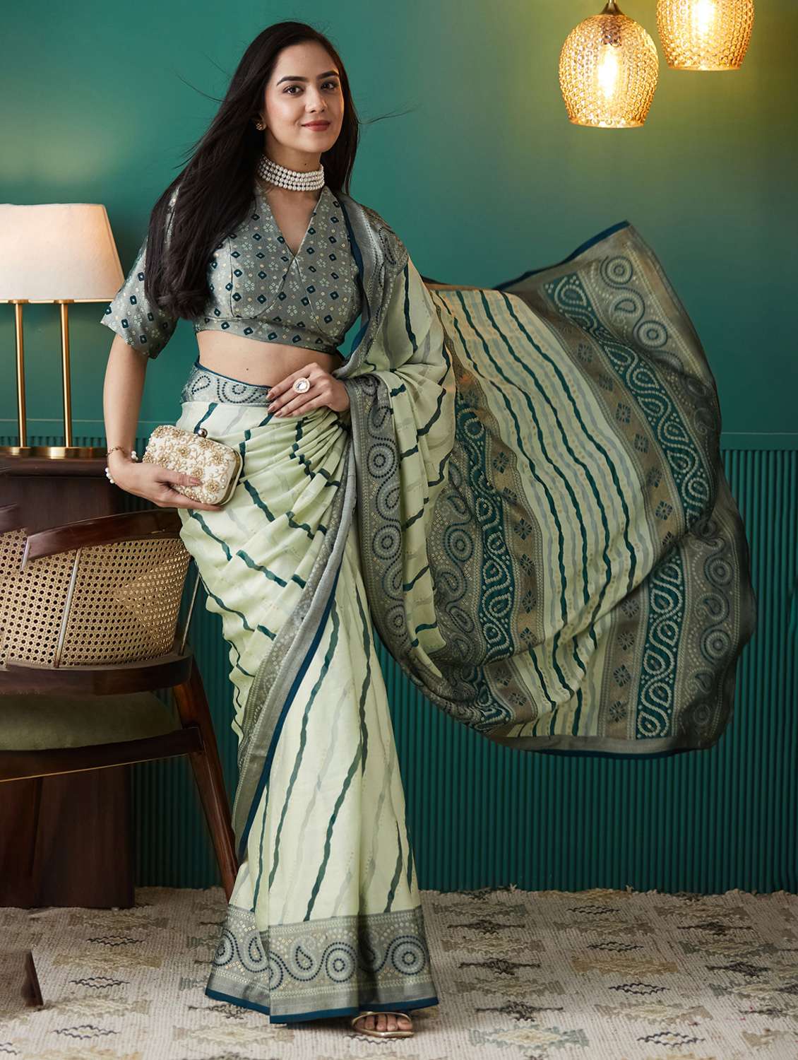 women printed casual wear saree with blouse