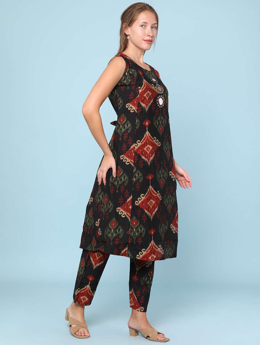 women ikat printed sleeveless ethnic co-ord set - 22266428 -  Standard Image - 3