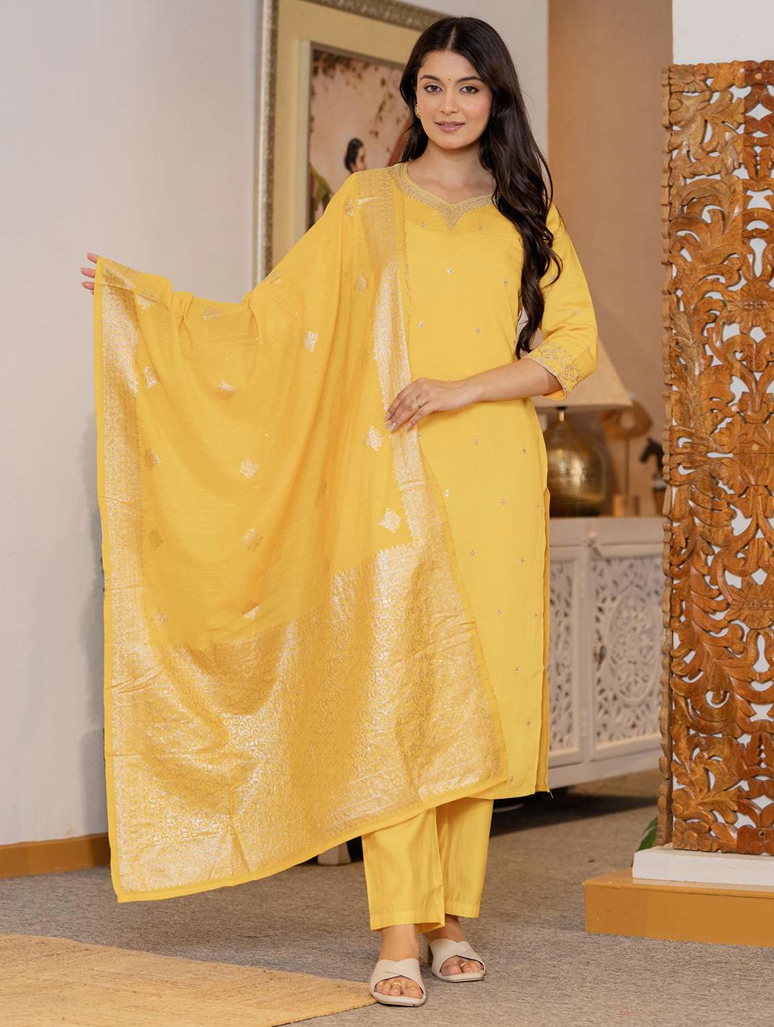 women solid with work three quarter sleeve kurta pant with dupatta set