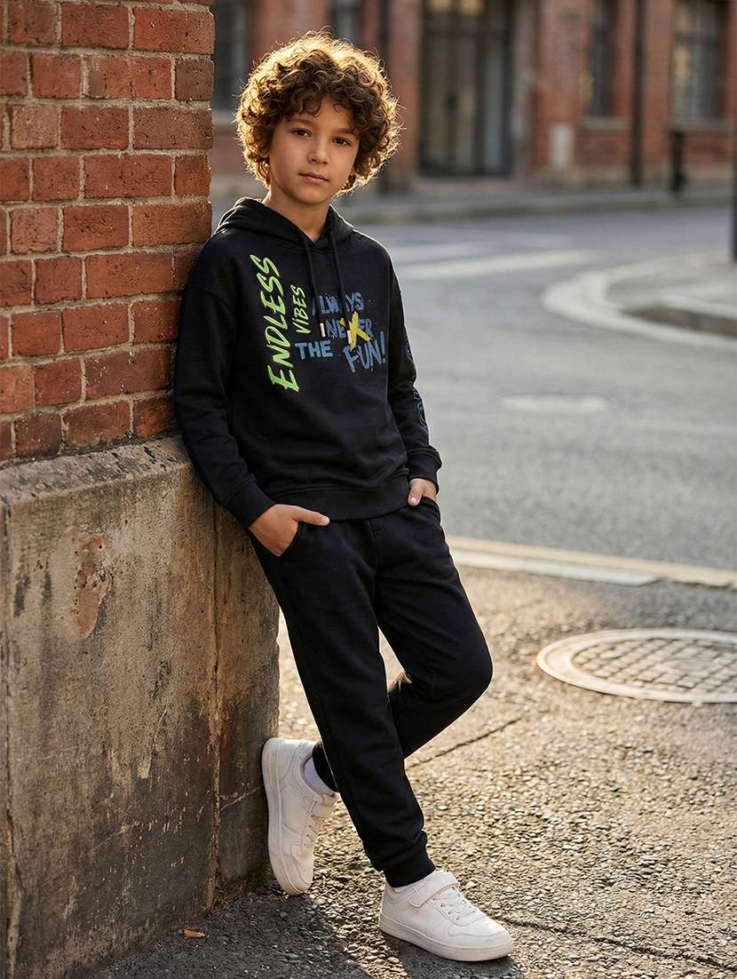 boys long sleeve hooded sweatshirt