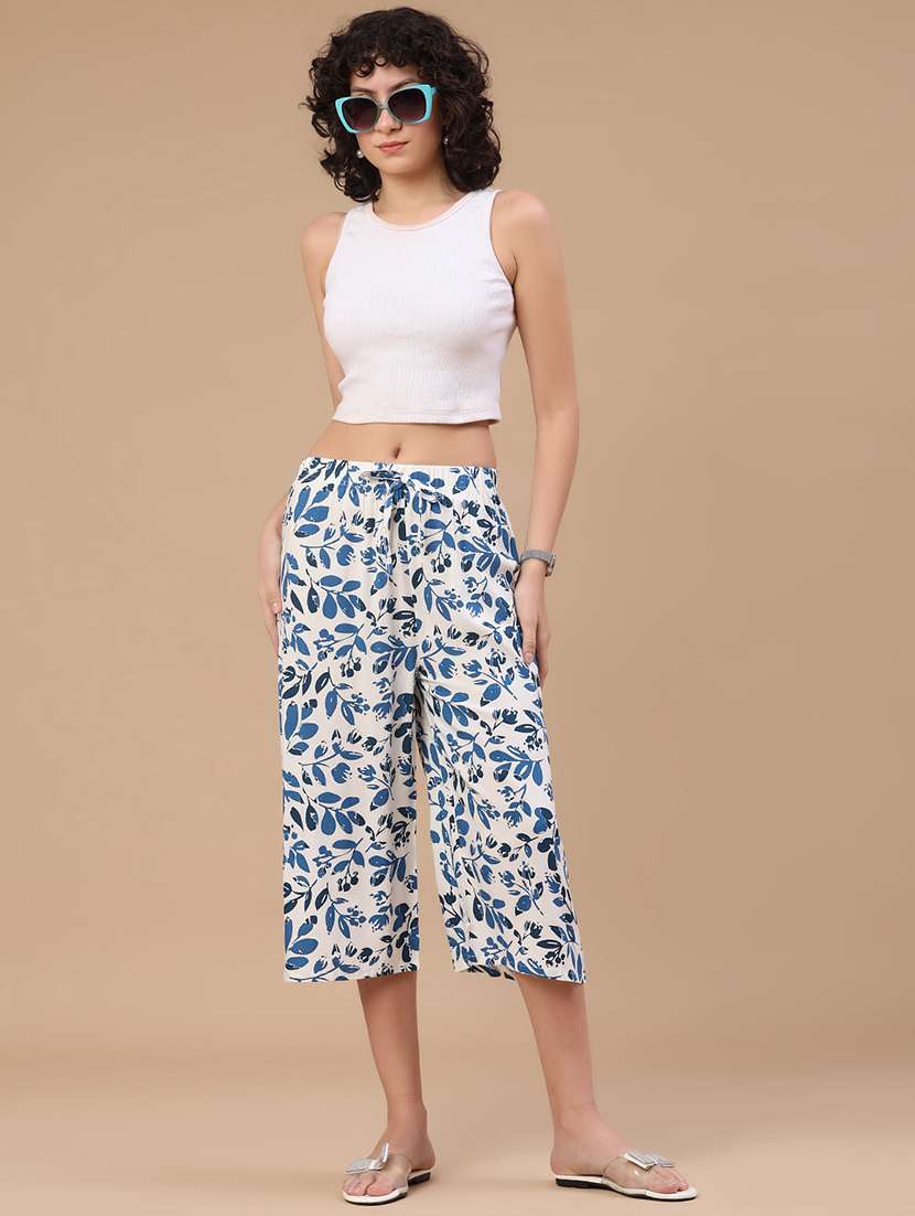 women printed mid rise regular fit capri - 22267526 -  Standard Image - 5