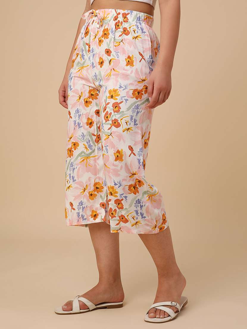 multi colored rayon capri capris - 22267541 -  Standard Image - 3
