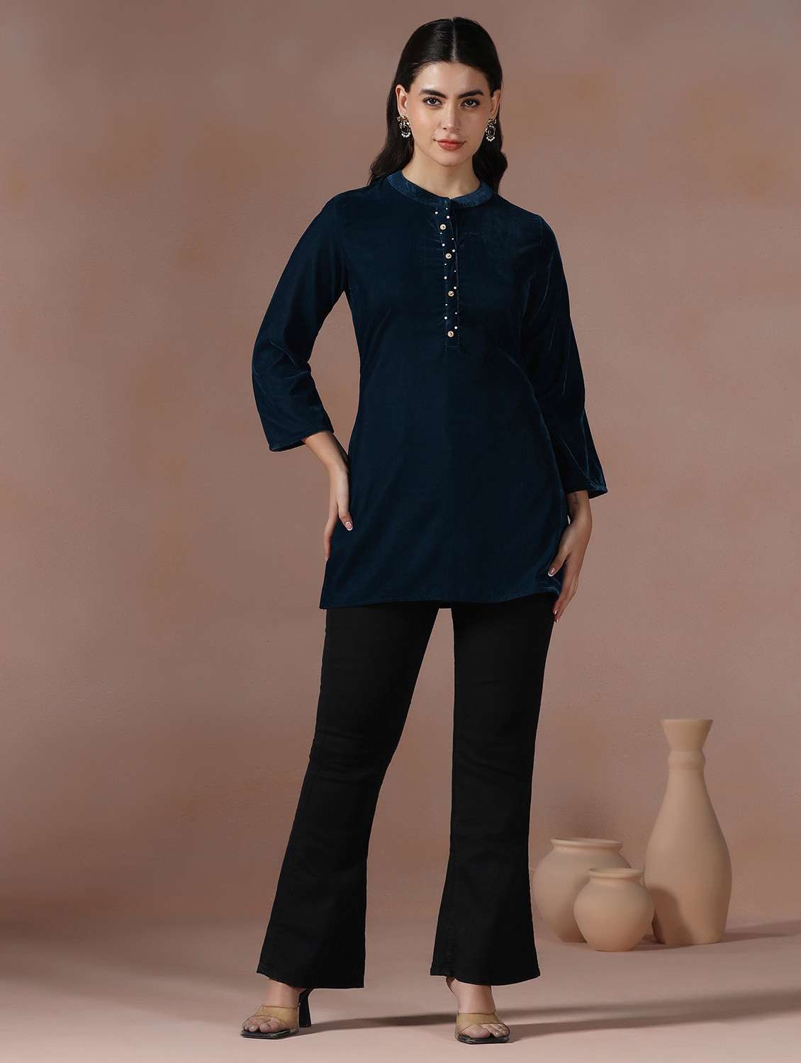 women solid three quarter sleeve straight kurti - 22267766 -  Standard Image - 5