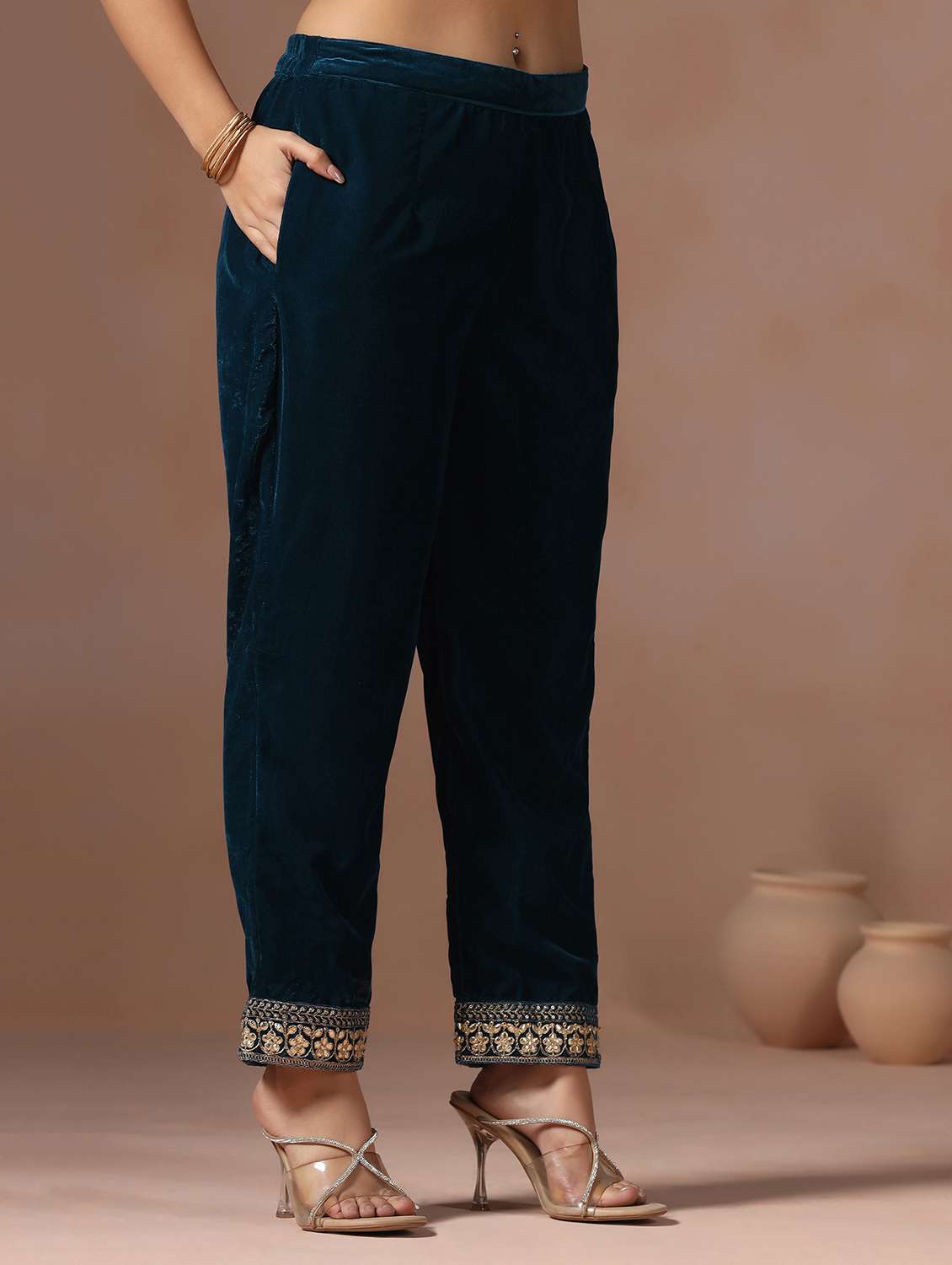 women solid with work long sleeve kurta pant with dupatta set - 22267809 -  Standard Image - 5
