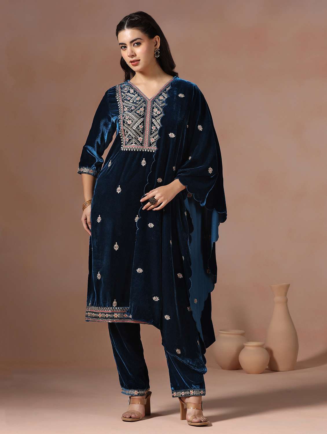 women solid with work three quarter sleeve kurta pant with dupatta set