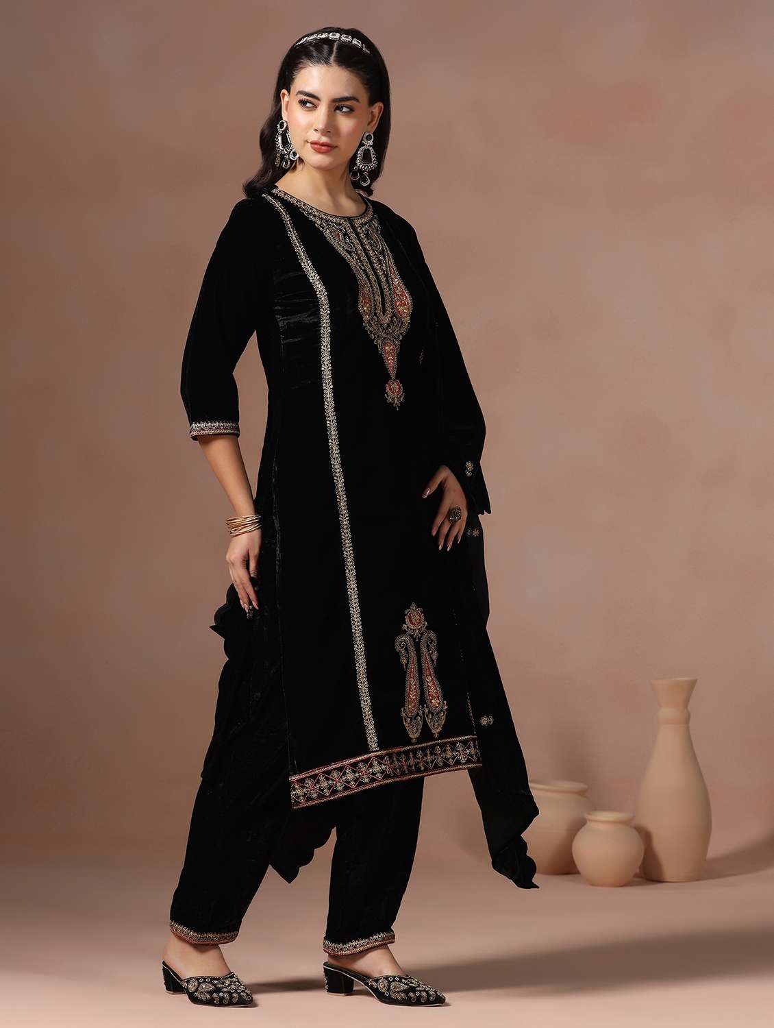women solid with work three quarter sleeve kurta pant with dupatta set - 22267814 -  Standard Image - 3
