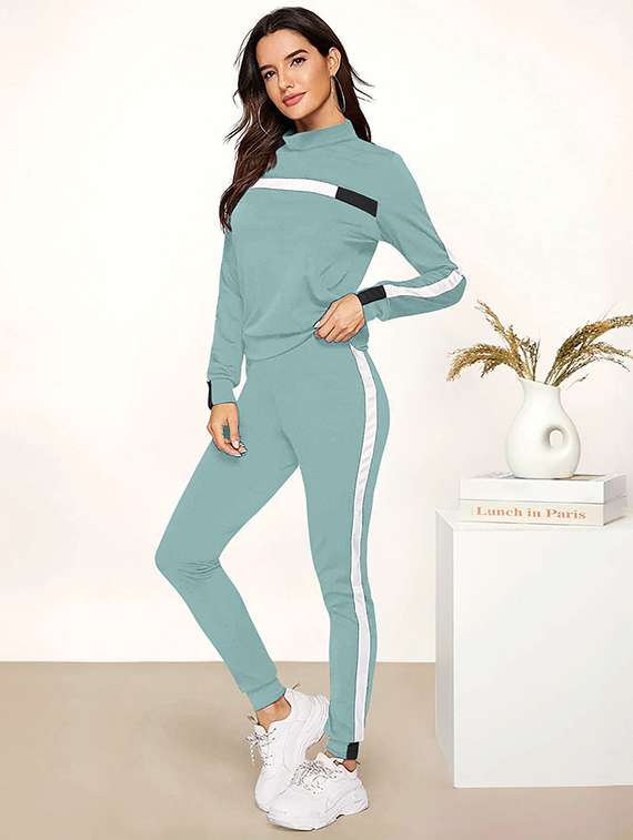 women tapered swearshirt and jogger co-ord set