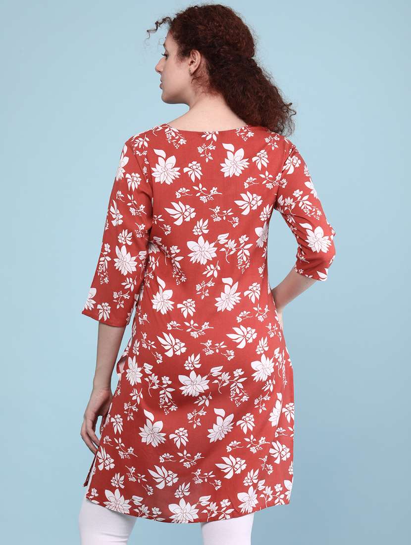 women floral print round neck kurta - 22268286 -  Standard Image - 3
