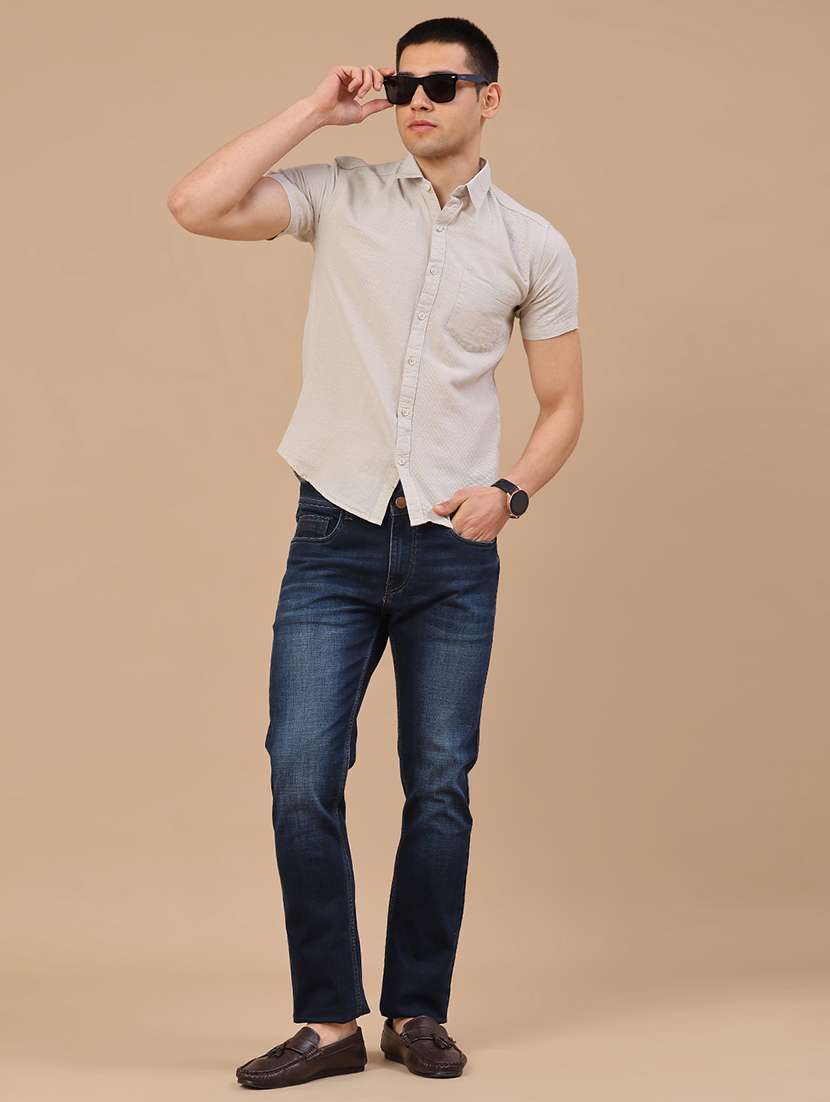 men textured short sleeves casual shirt - 22268360 -  Standard Image - 5