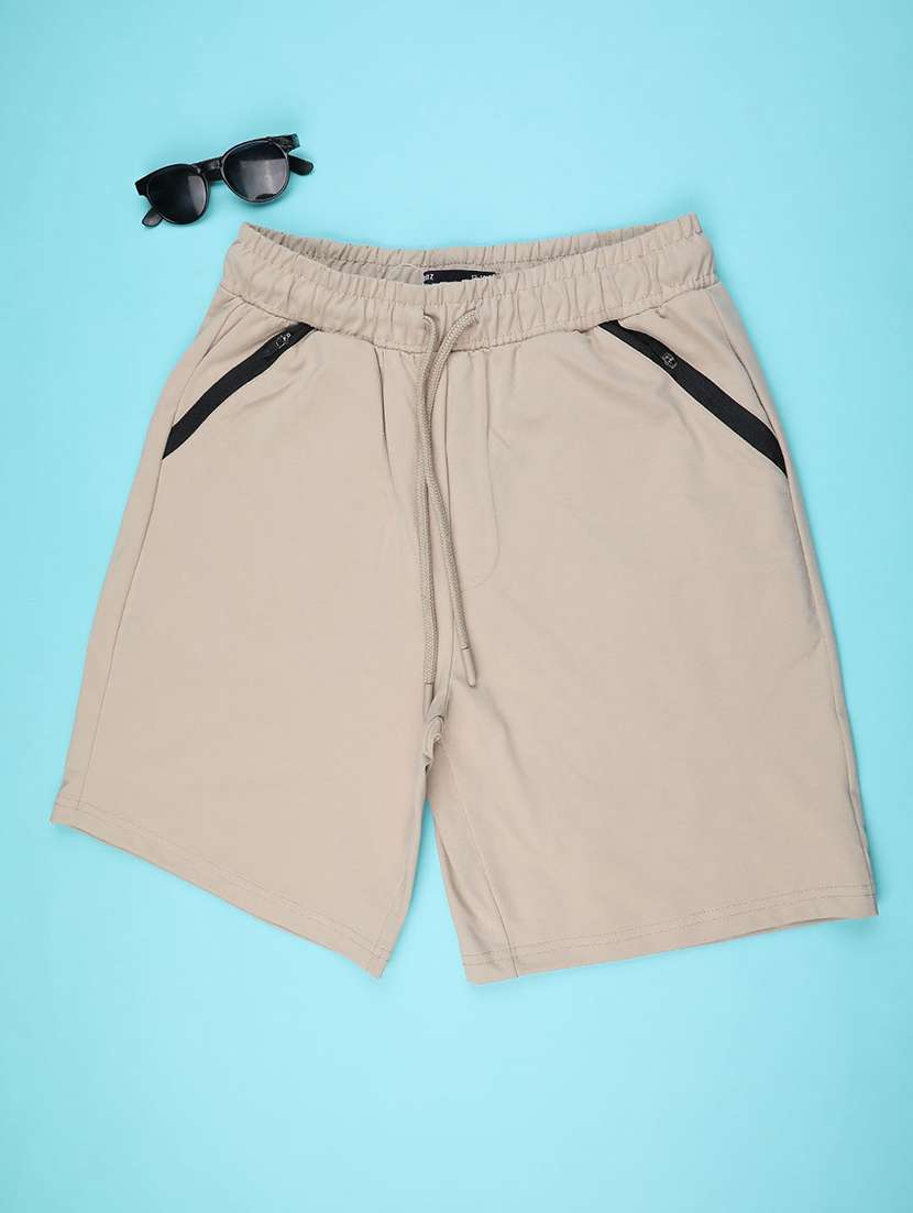 boys printed mid rise shorts