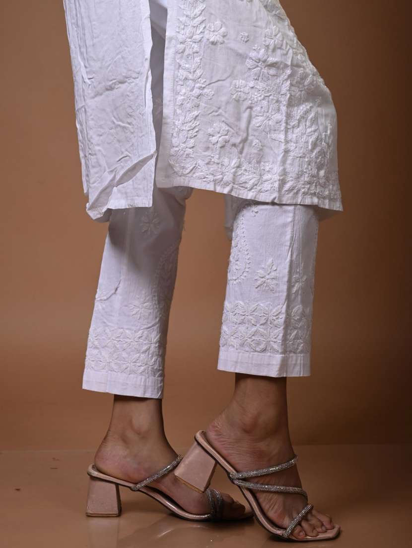 women long sleeve straight chikankari kurta - 22268689 -  Standard Image - 3