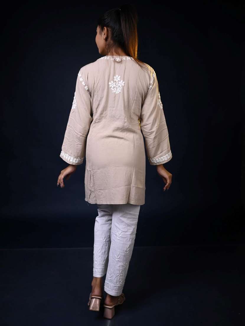 women long sleeve straight chikankari kurti - 22268698 -  Standard Image - 3