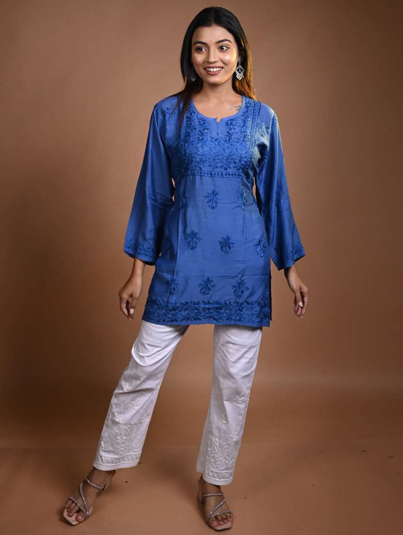 women long sleeve straight chikankari kurti