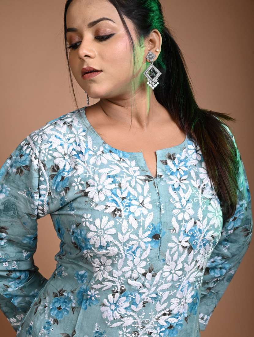 women floral long sleeve straight kurta - 22268761 -  Standard Image - 3