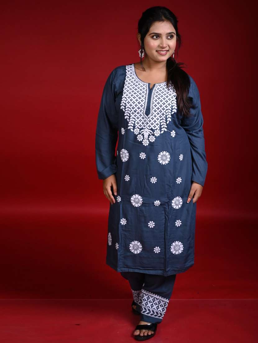 women solid with work long sleeve kurta pant set