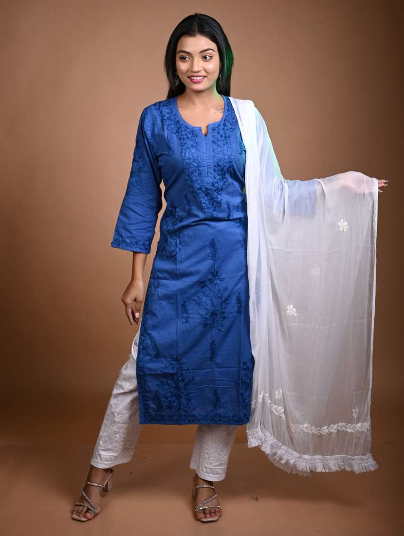women solid with work three quarter sleeve kurta pant with dupatta set