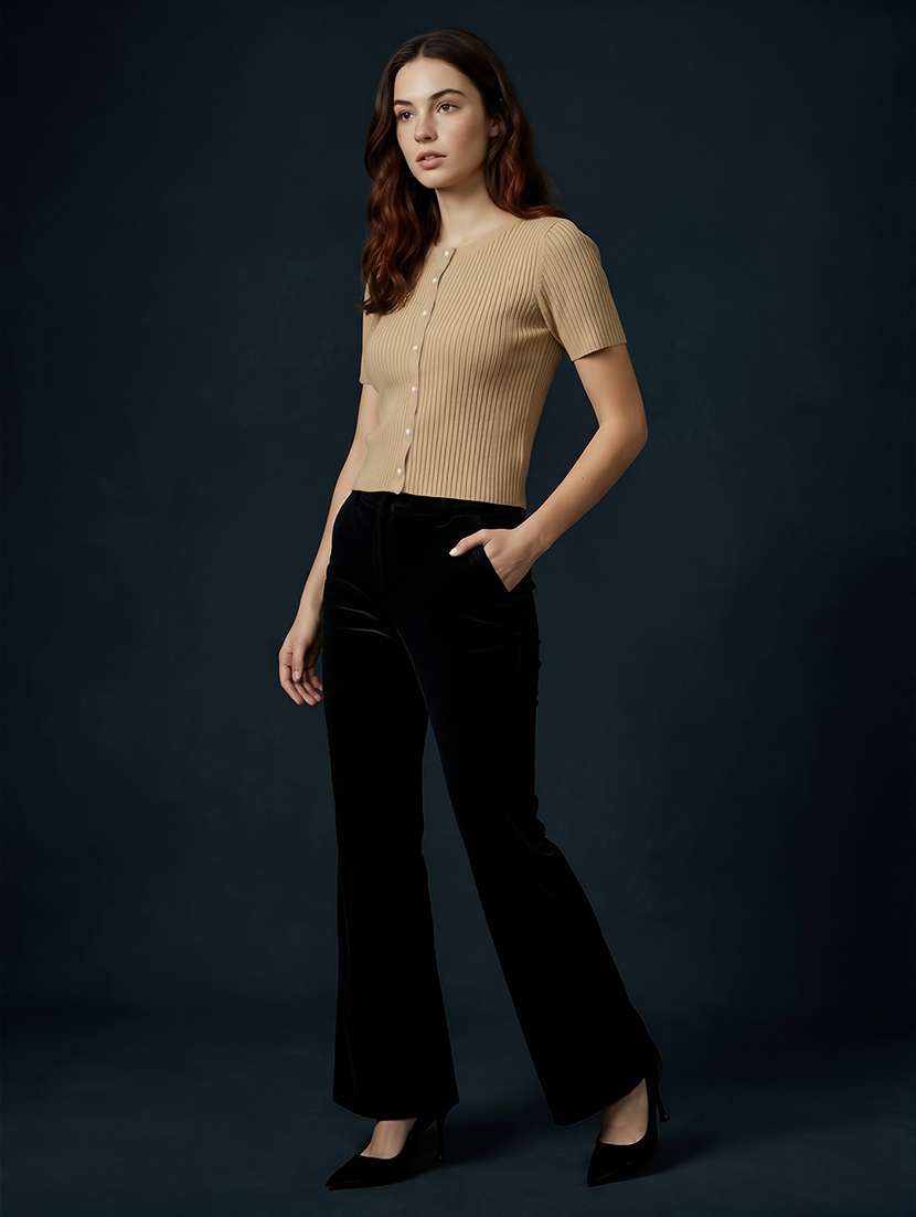 women solid short sleeve crop top - 22270440 -  Standard Image - 3