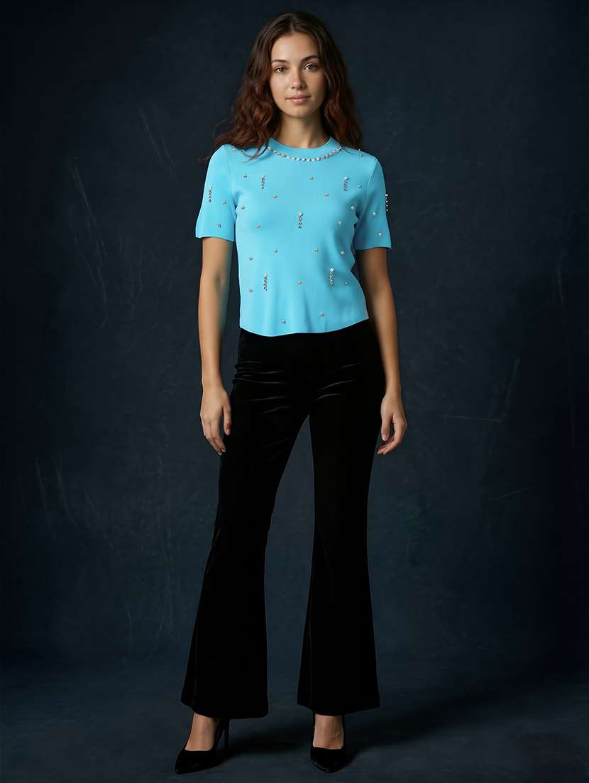 women embellsihed puff sleeve crop top - 22270442 -  Standard Image - 3