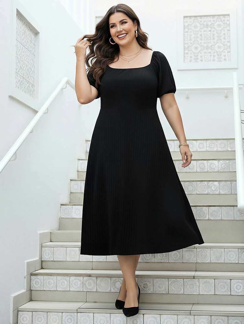 women plus size solid puff sleeve fit & flare dress