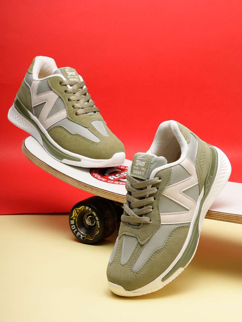 kids solid lace up sports shoe