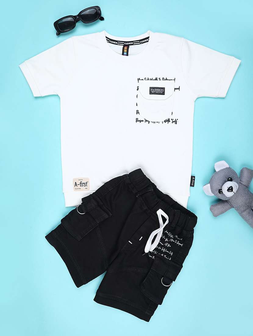 boys printed t-shirt & shorts co-ords set