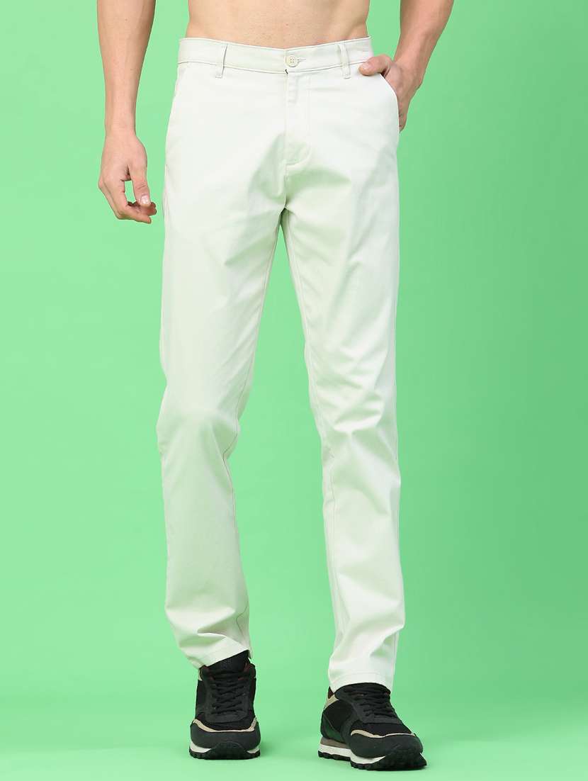 men solid mid rise chinos casual trouser
