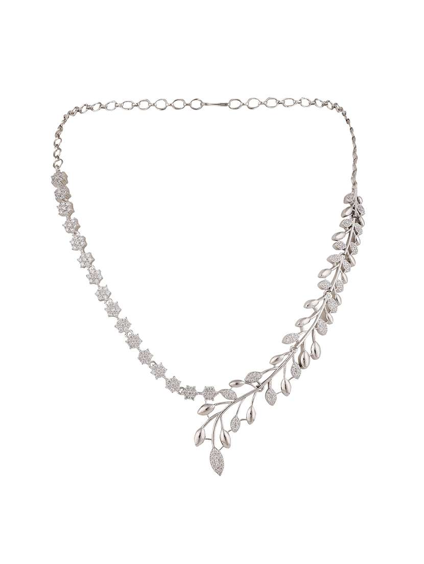 women diamonds studded necklace set - 22271847 -  Standard Image - 3