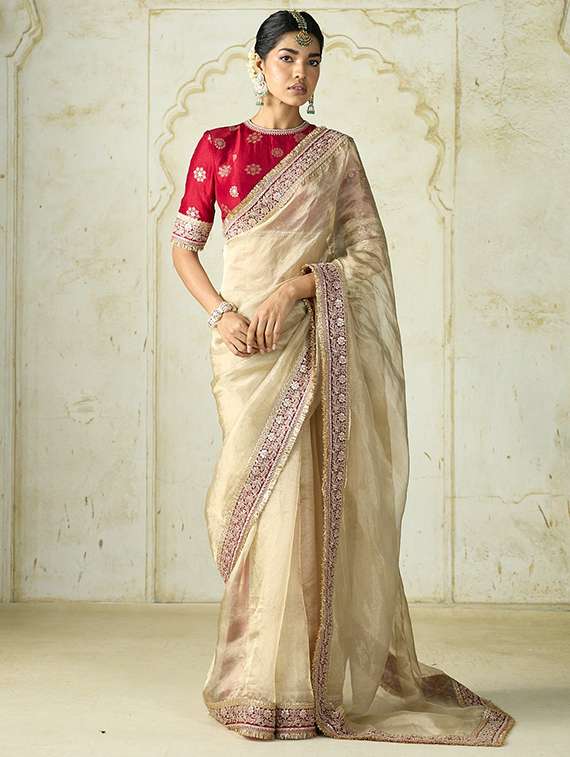 women solid with bordered saree with blouse