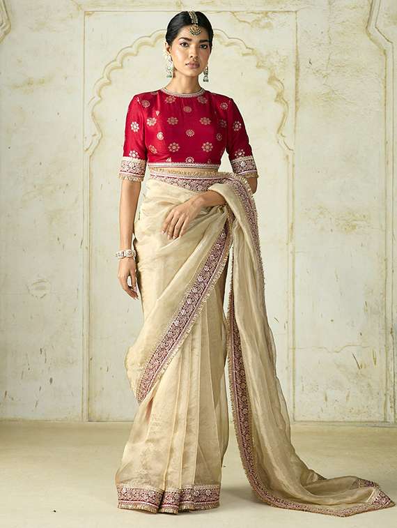 women solid with bordered saree with blouse - 22271927 -  Standard Image - 3